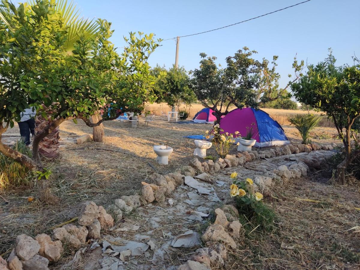 Hotel Aree Tende Presso La Casa In Campagna Di Ottavia Alezio Exteriér fotografie