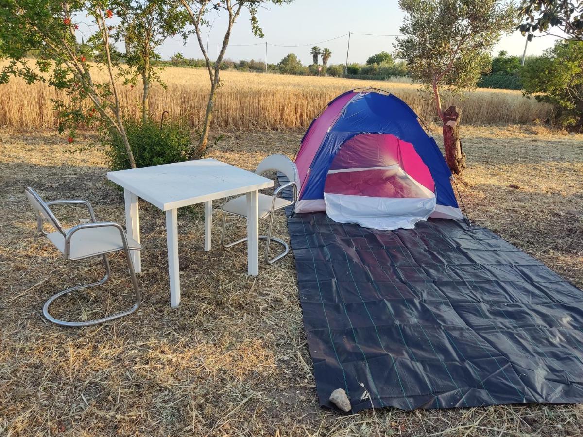 Hotel Aree Tende Presso La Casa In Campagna Di Ottavia Alezio Exteriér fotografie